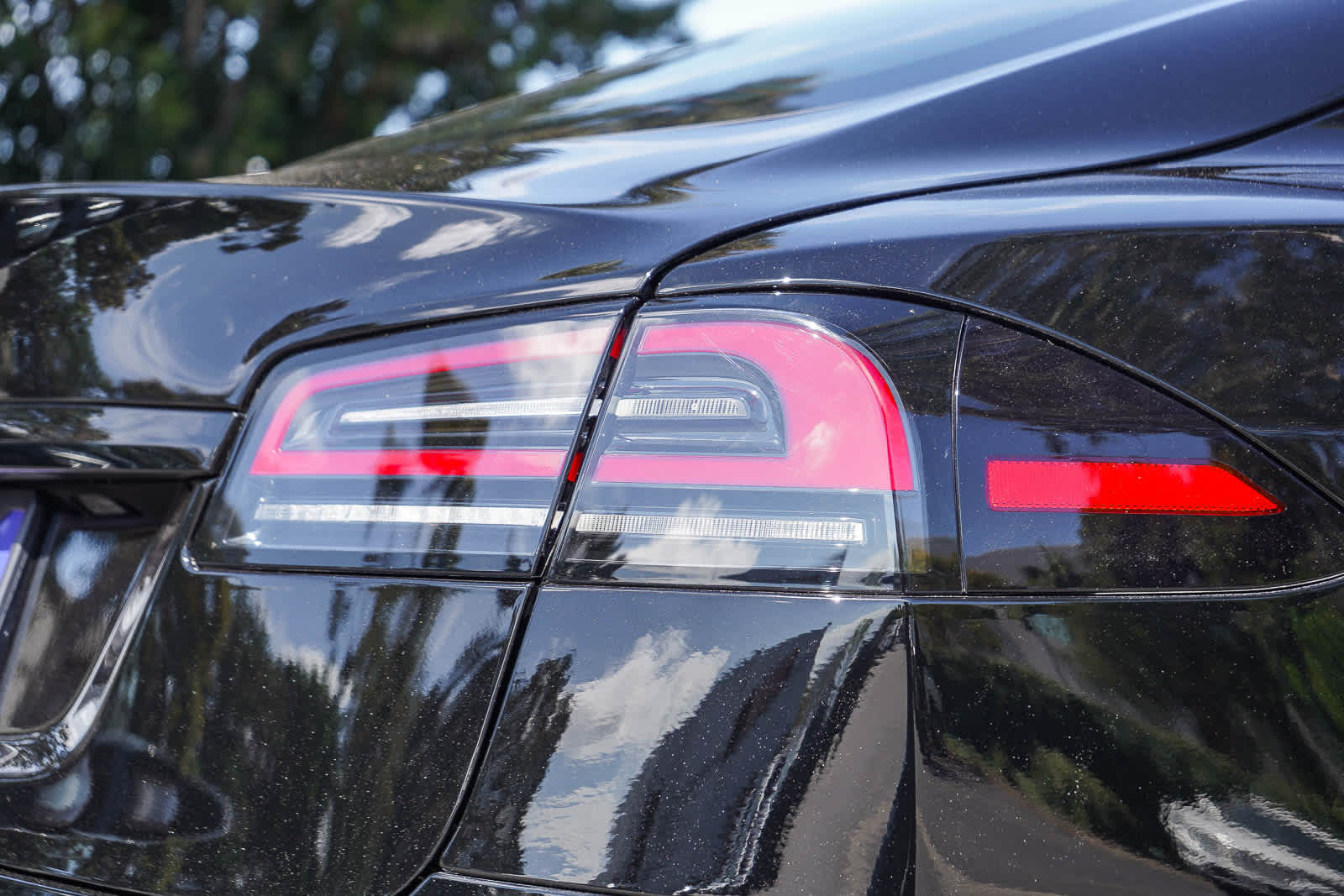 Thumbnail: 2023 Tesla Model S - 7