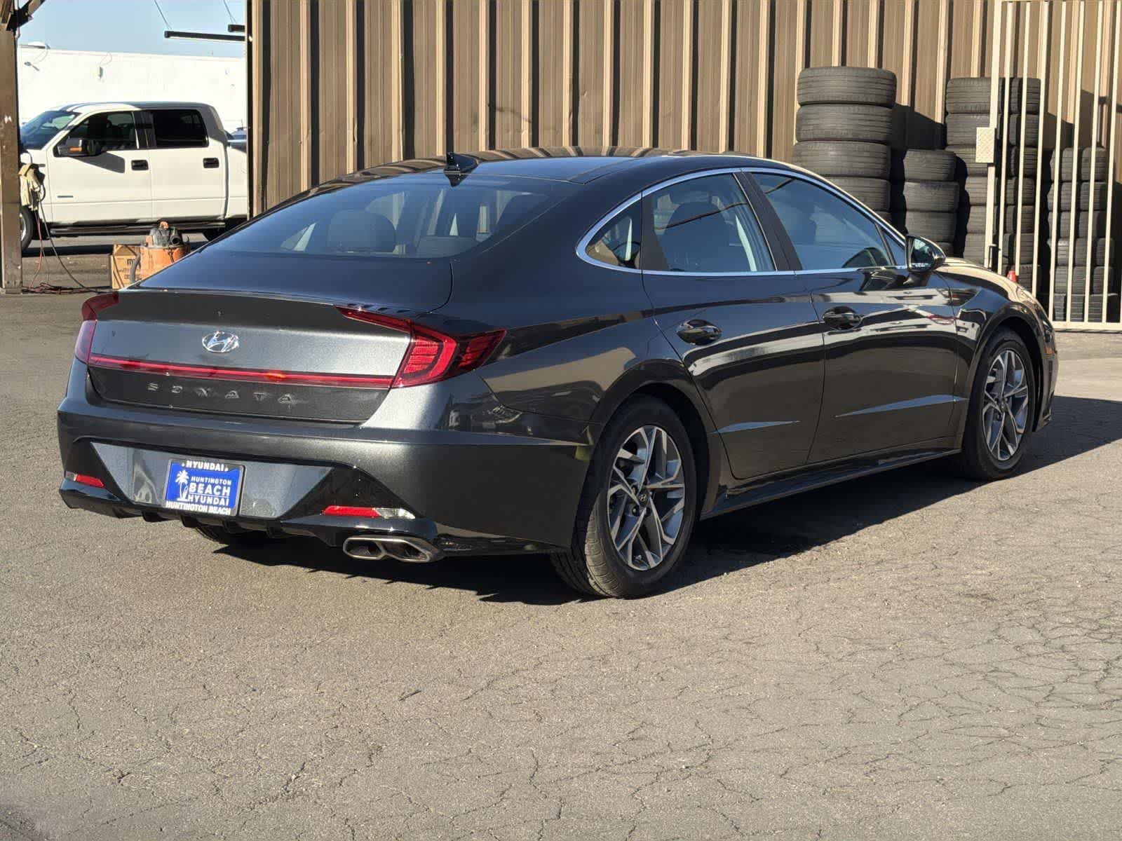 Thumbnail: 2023 Hyundai Sonata - 4