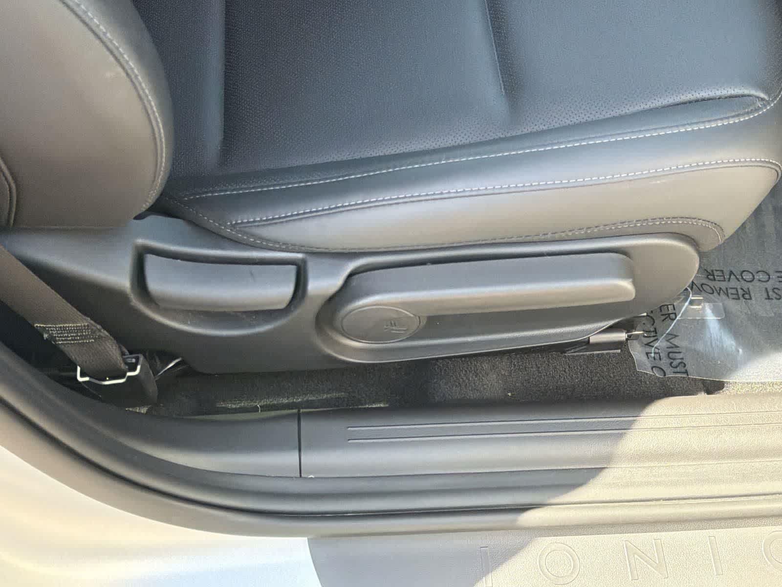 Thumbnail: 2023 Hyundai Ioniq 6 - 34