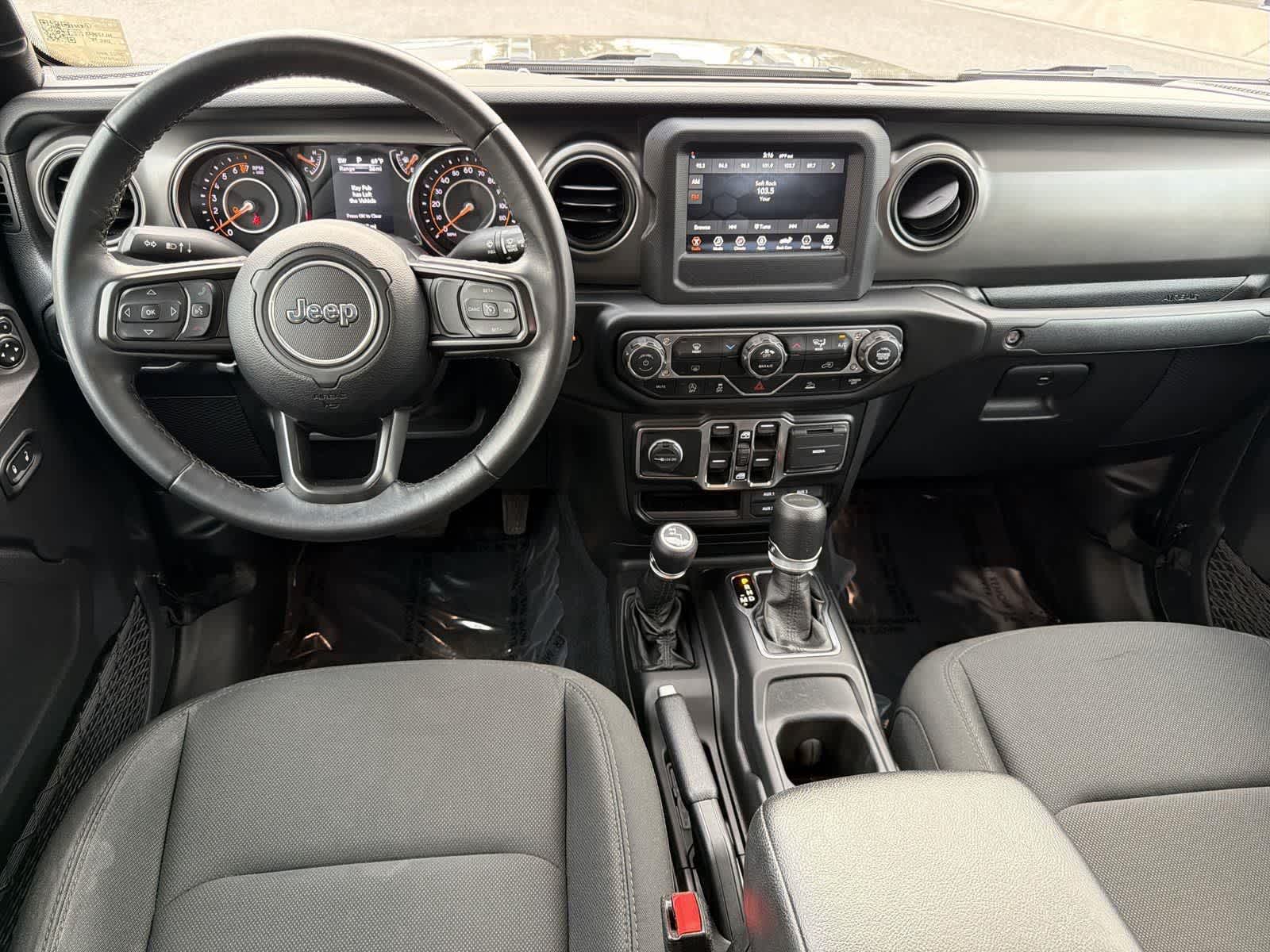 Thumbnail: 2022 Jeep Gladiator - 10