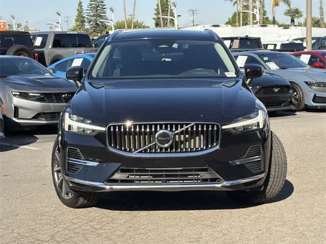 Thumbnail: 2022 Volvo XC60 - 2