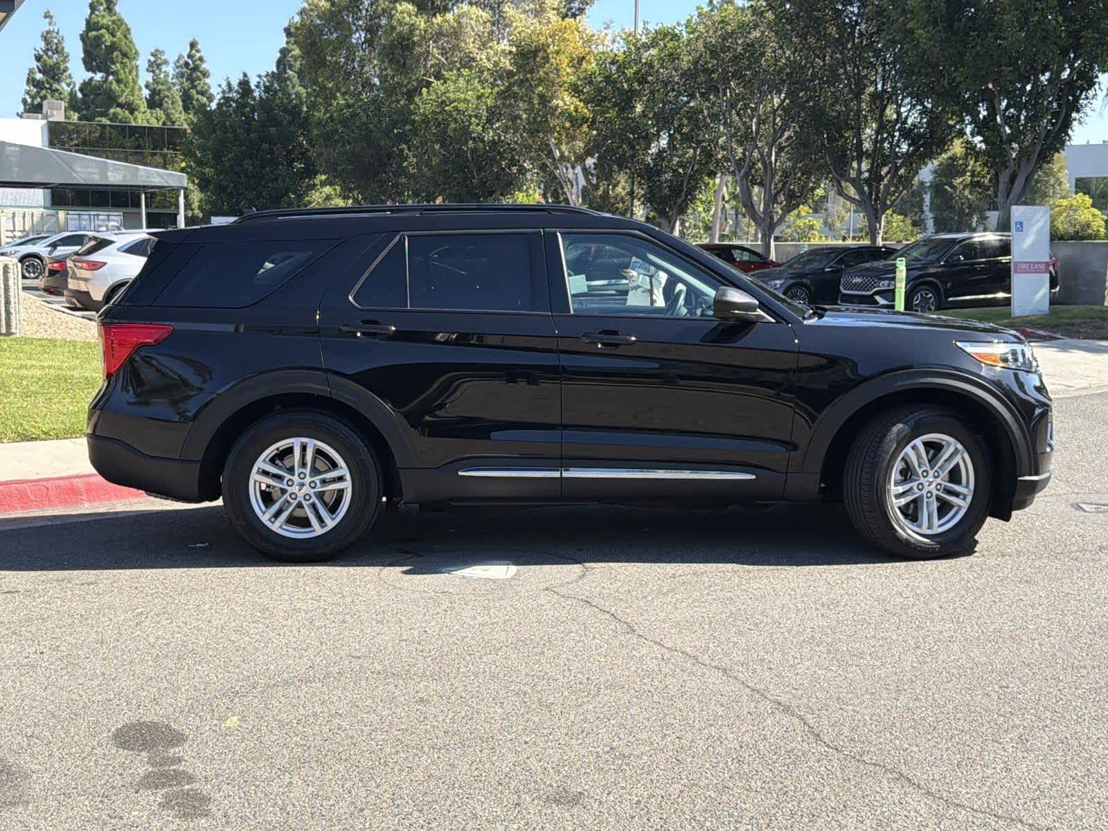Thumbnail: 2023 Ford Explorer - 3