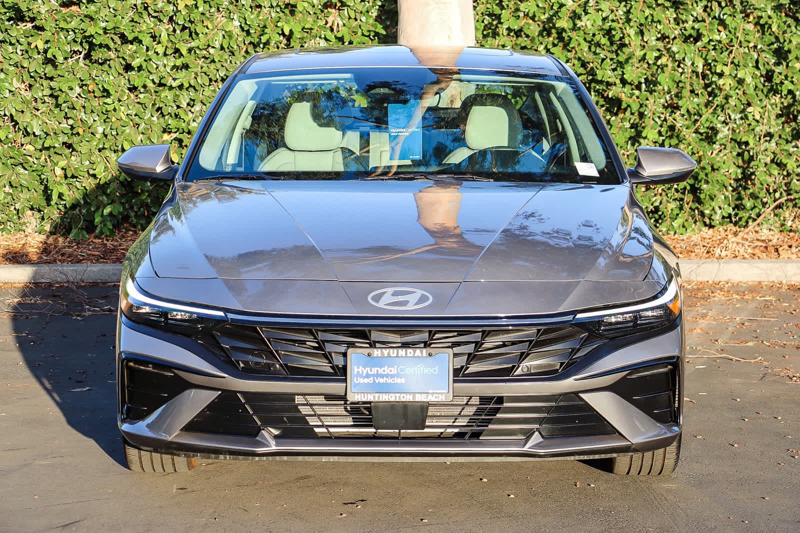 Certified 2025 Hyundai Elantra Limited Sedan