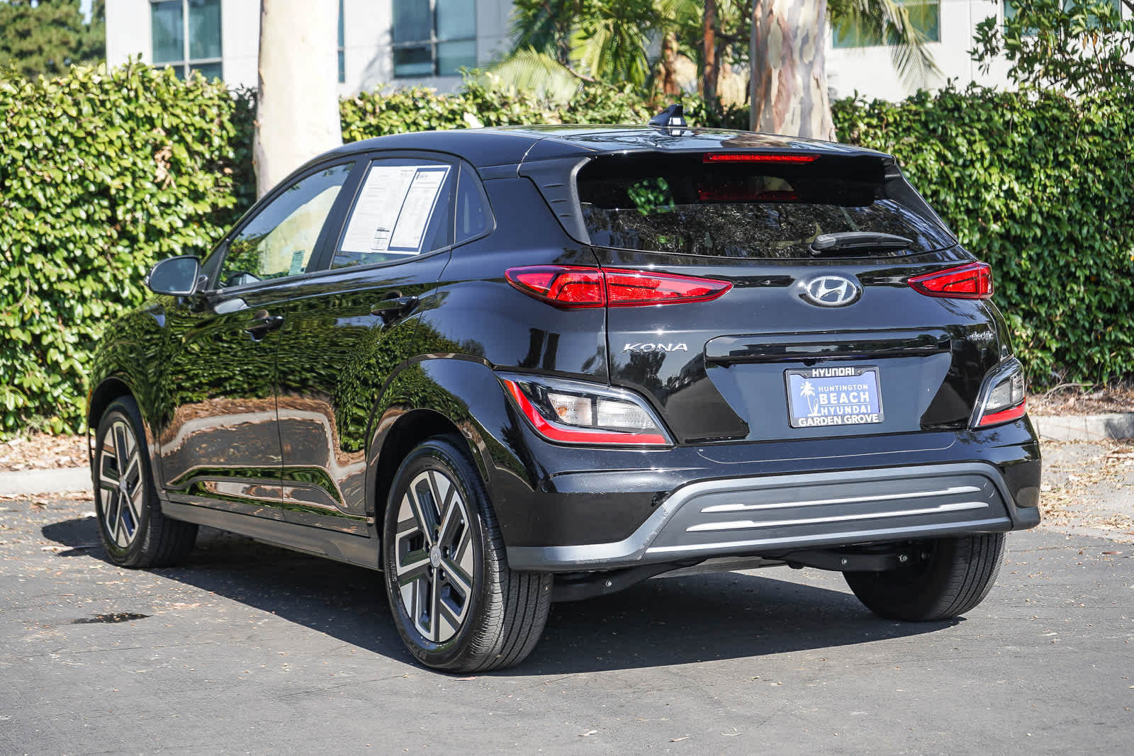 Thumbnail: 2022 Hyundai Kona - 4