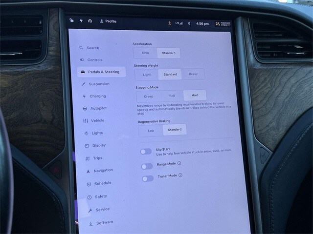 Thumbnail: 2020 Tesla Model X - 22