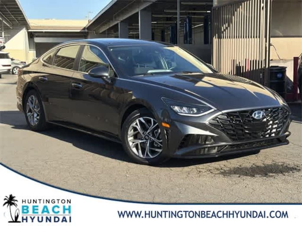 Used 2023 Hyundai Sonata SEL Sedan
