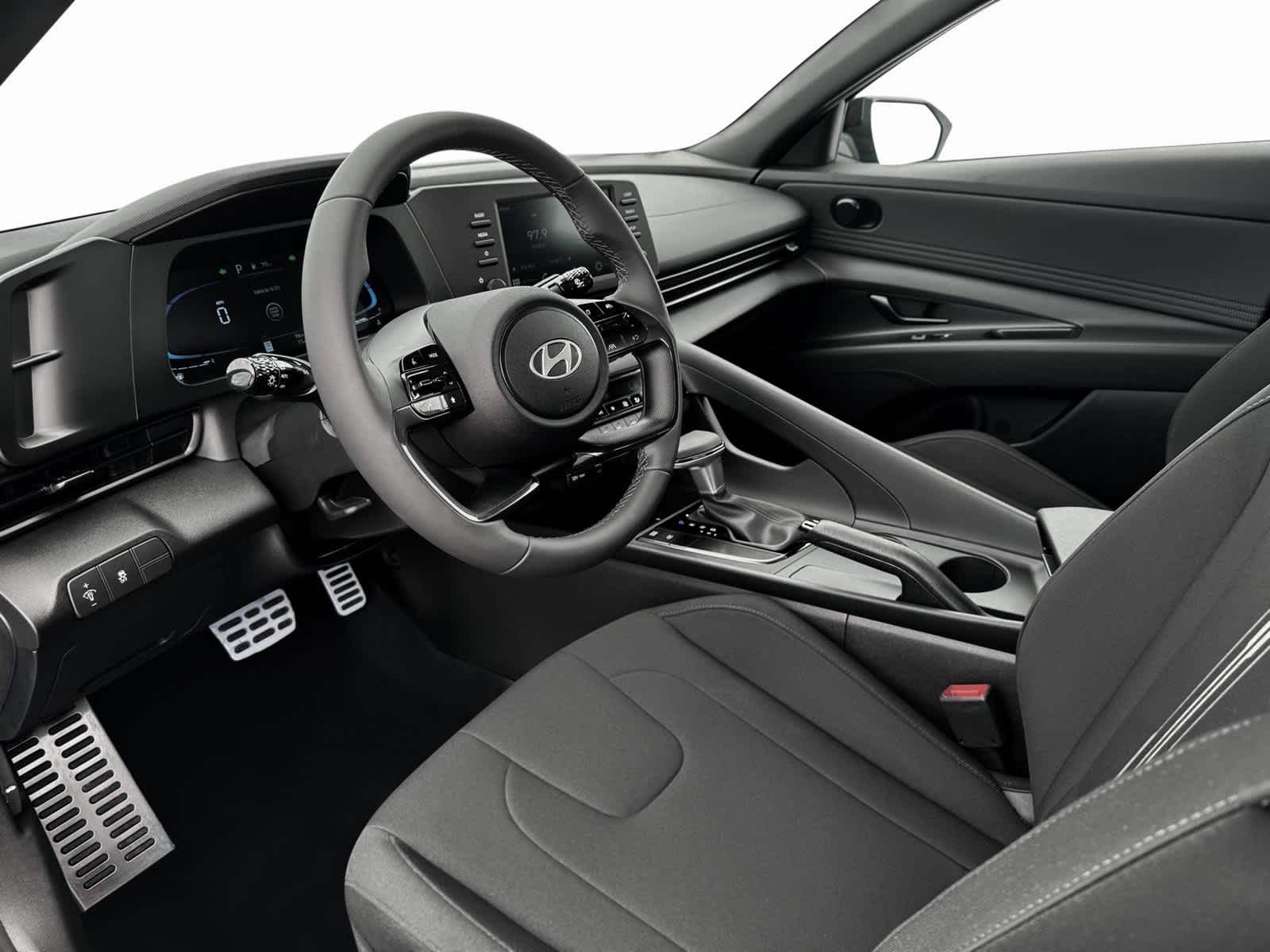Thumbnail: 2025 Hyundai Elantra - 14