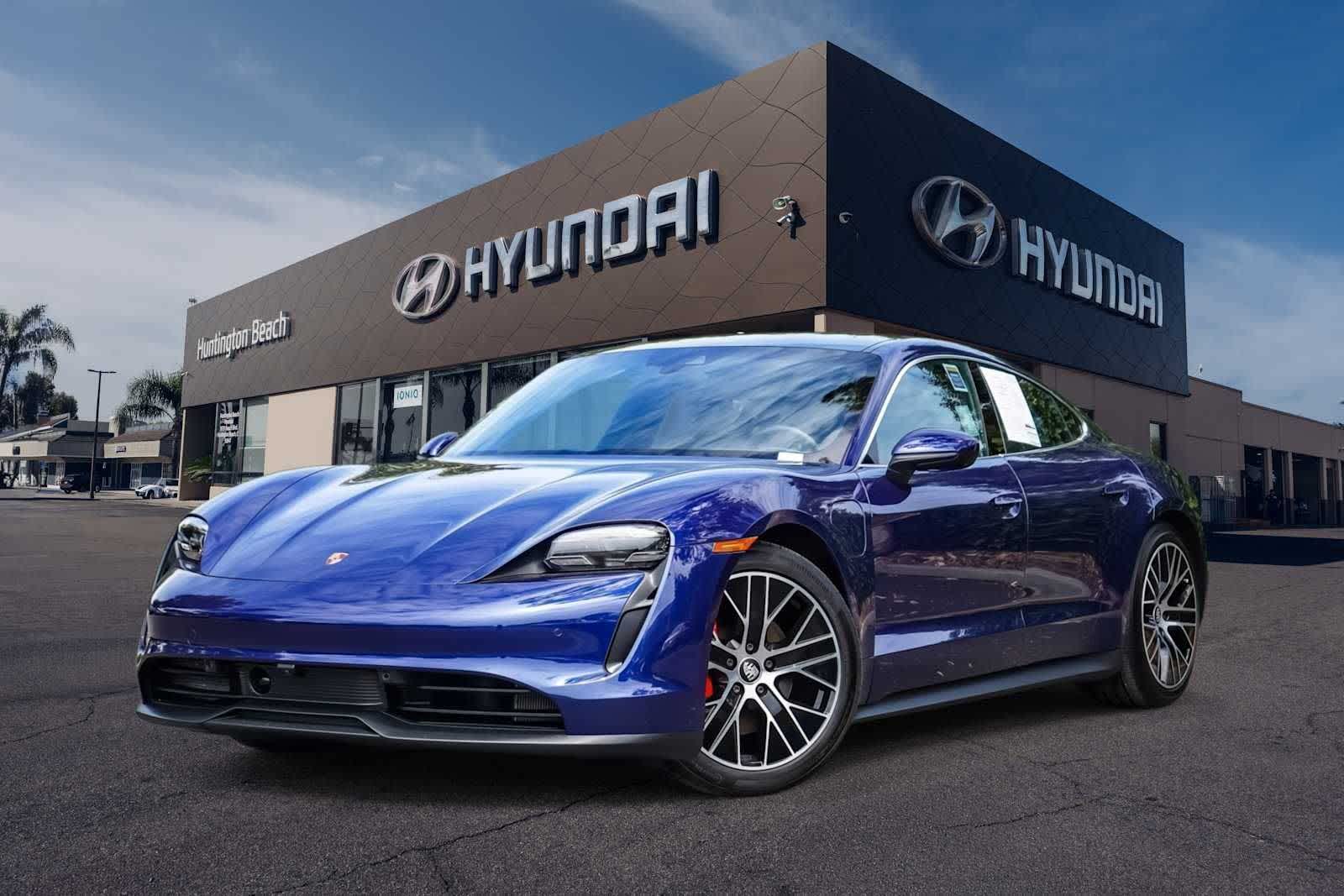 2021 Porsche Taycan 4S's photo