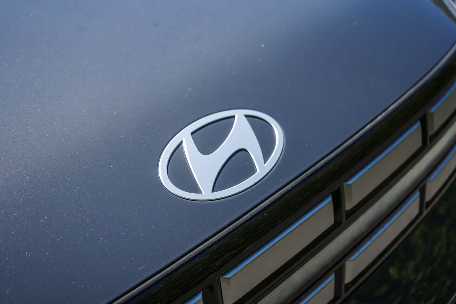 Thumbnail: 2026 Hyundai Santa Fe - 11