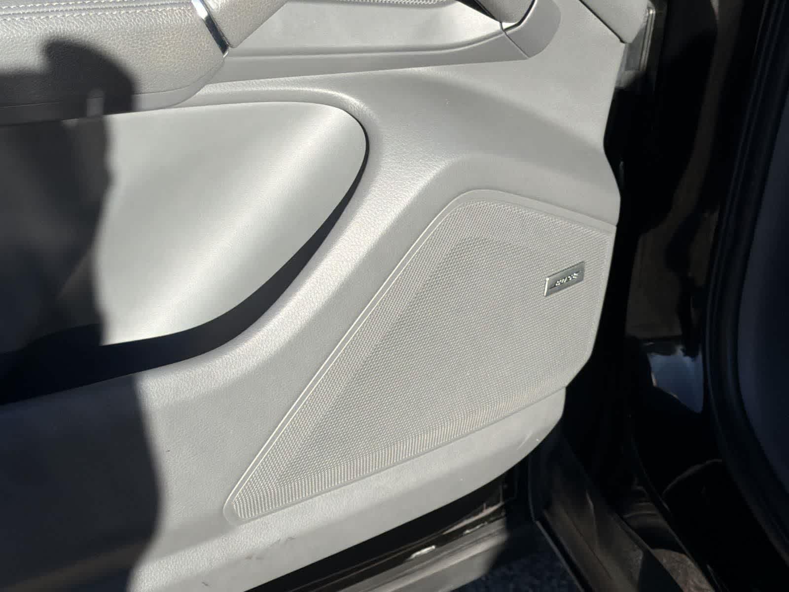 Thumbnail: 2021 Porsche Cayenne - 21