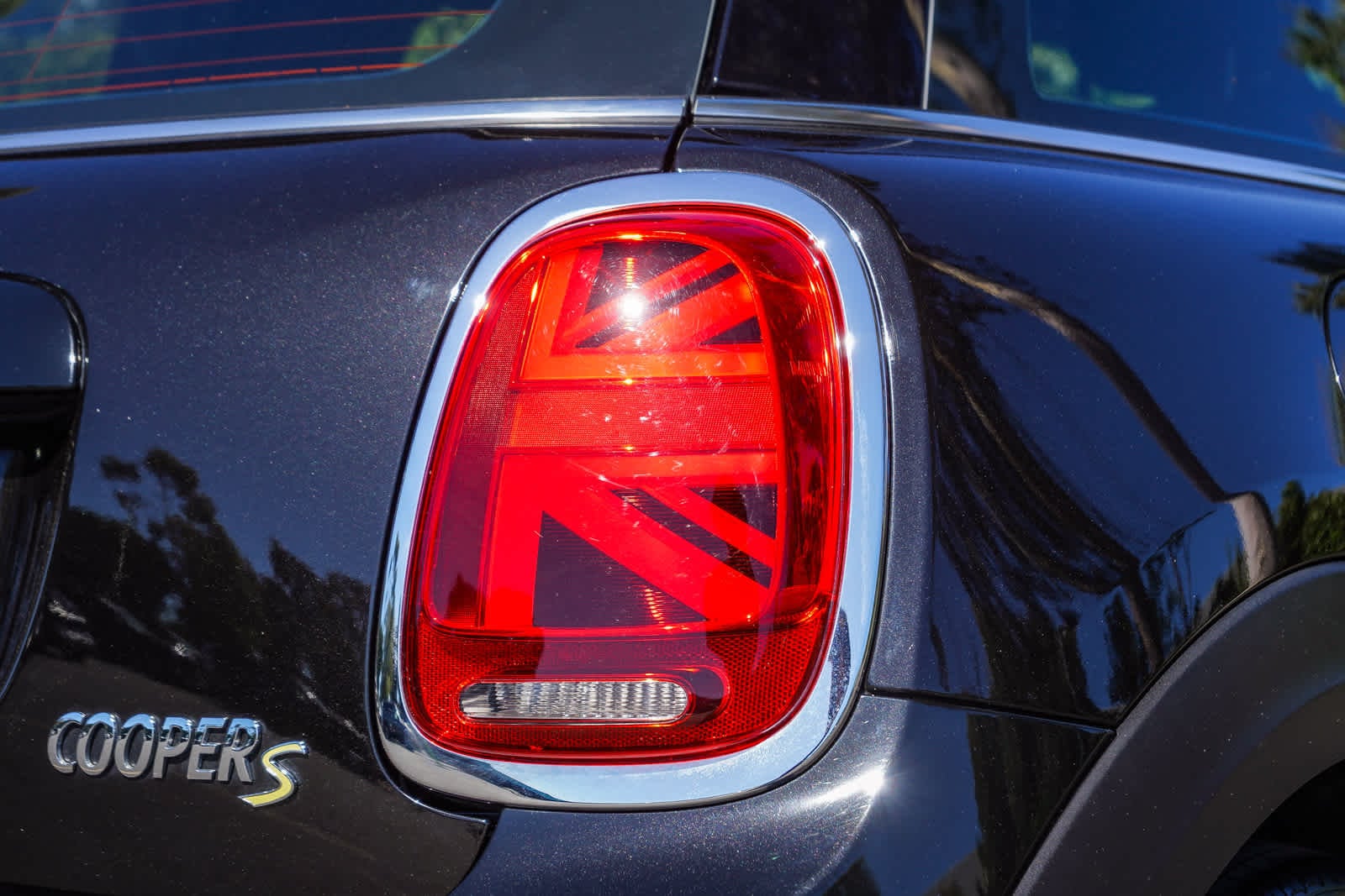 Thumbnail: 2022 MINI Cooper Hardtop - 7