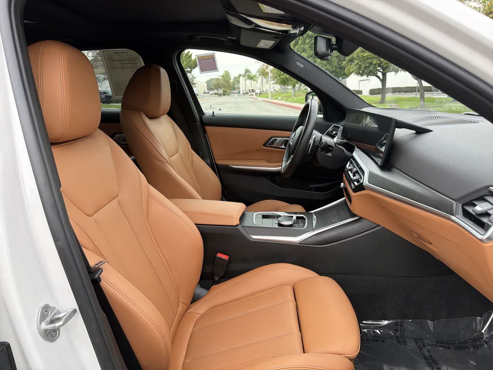 Thumbnail: 2023 BMW 3 Series - 35