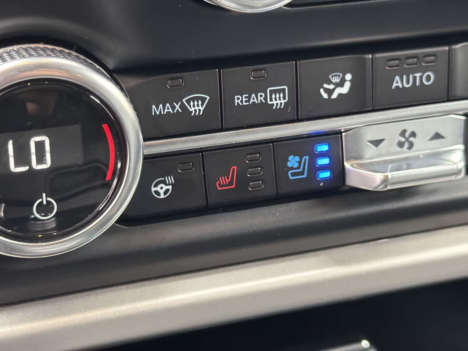 Thumbnail: 2024 Ford Expedition - 21