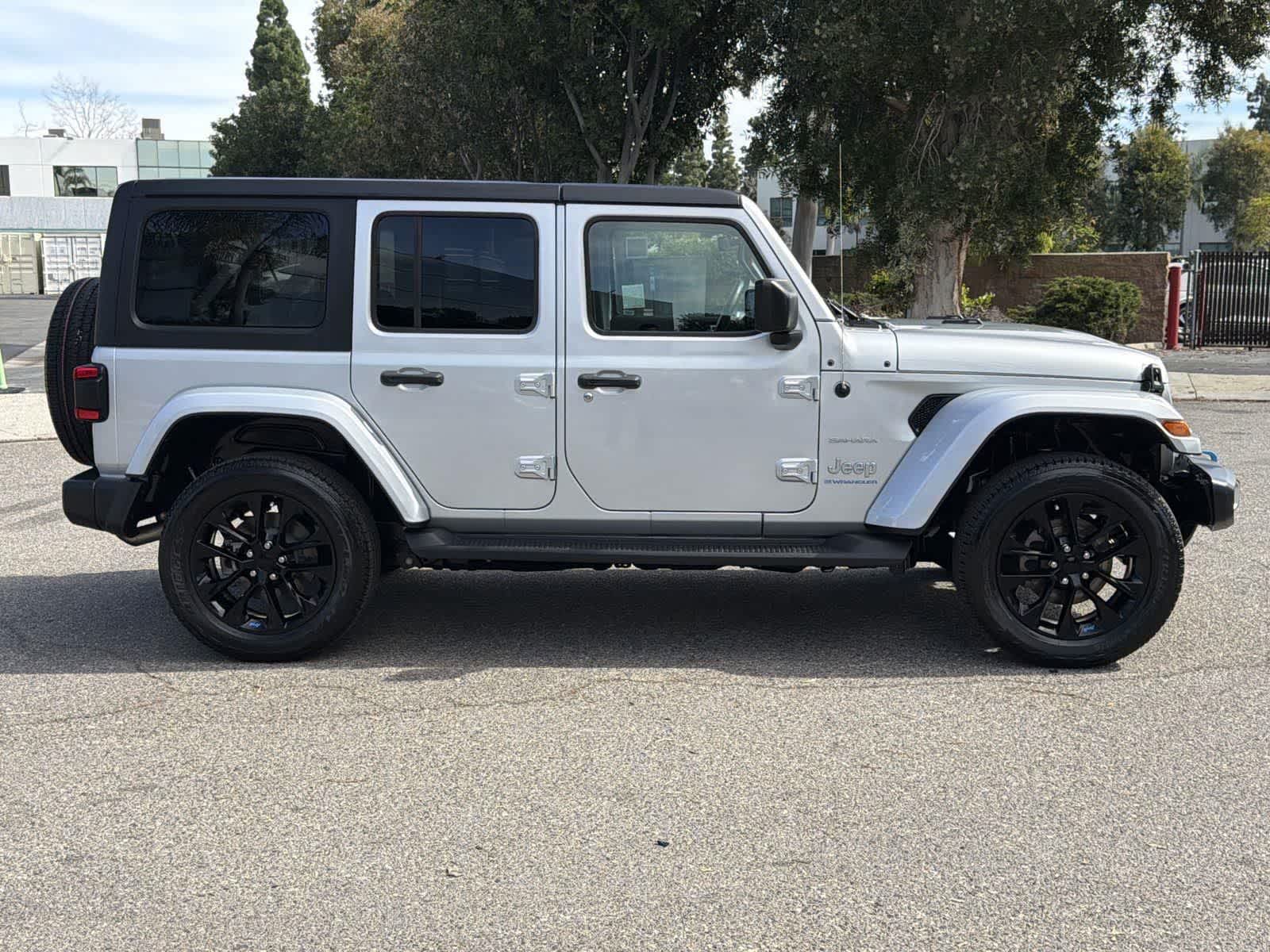 Thumbnail: 2023 Jeep Wrangler - 7