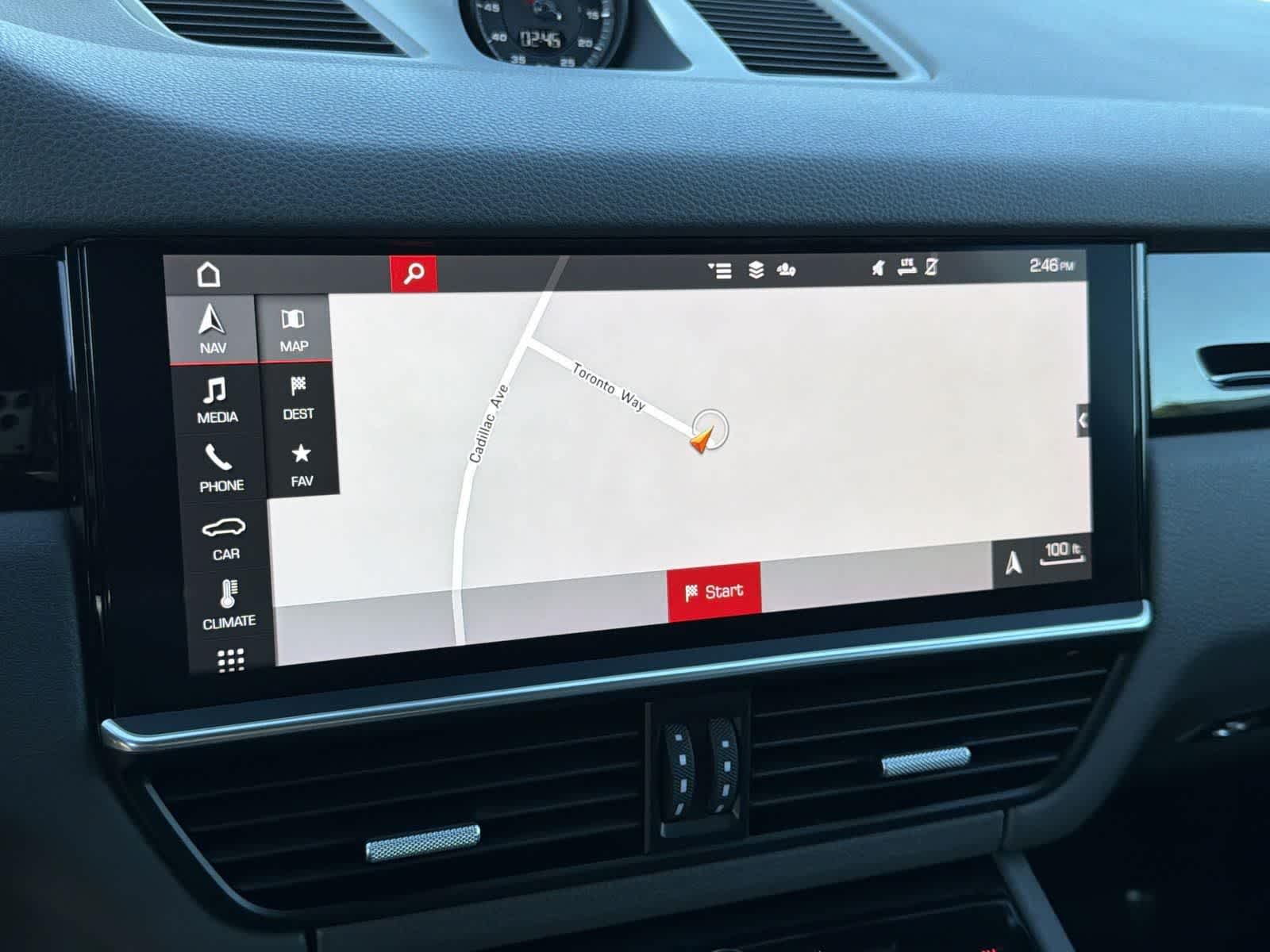 Thumbnail: 2021 Porsche Cayenne - 12