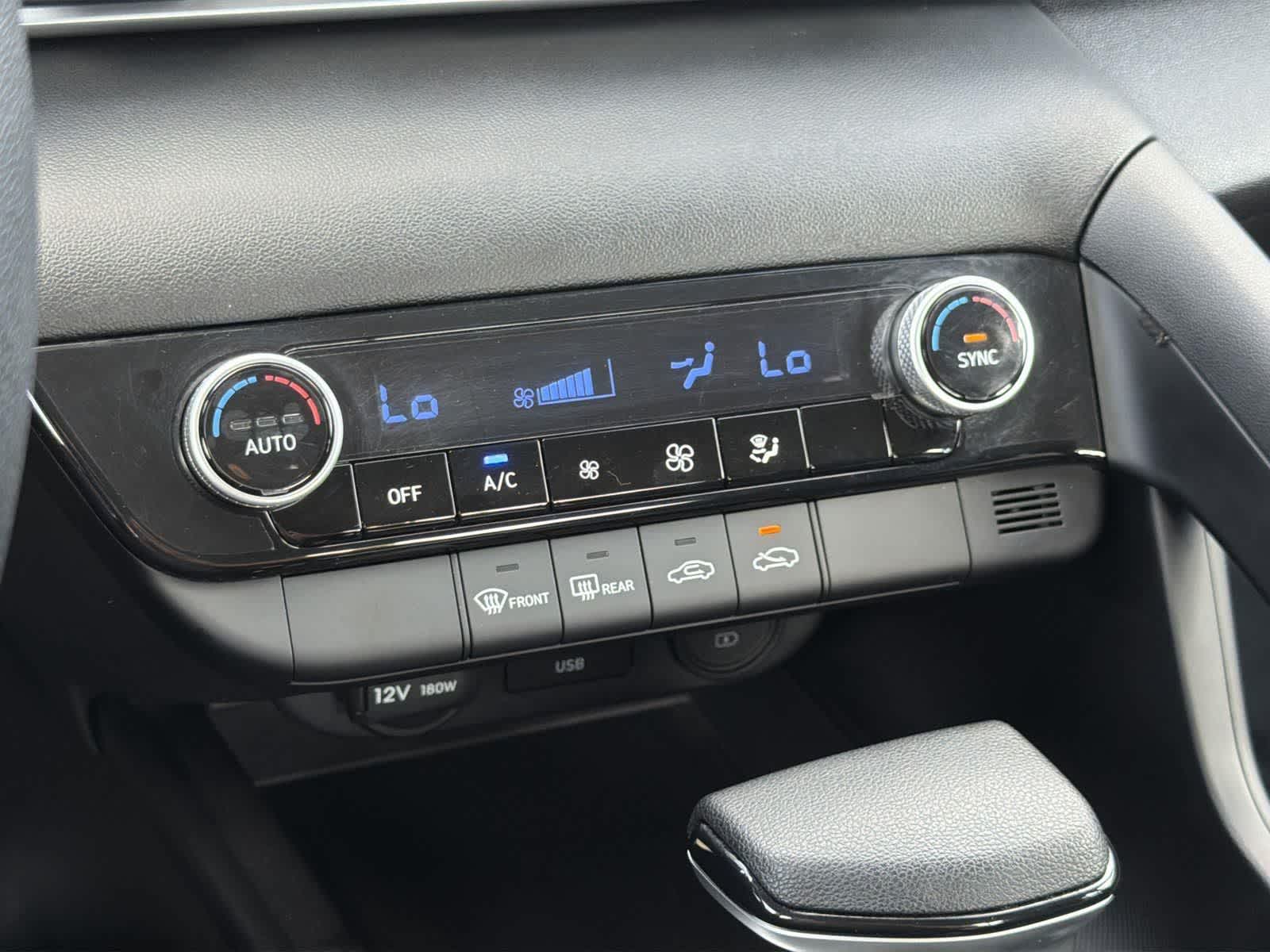 Thumbnail: 2023 Hyundai Elantra - 15