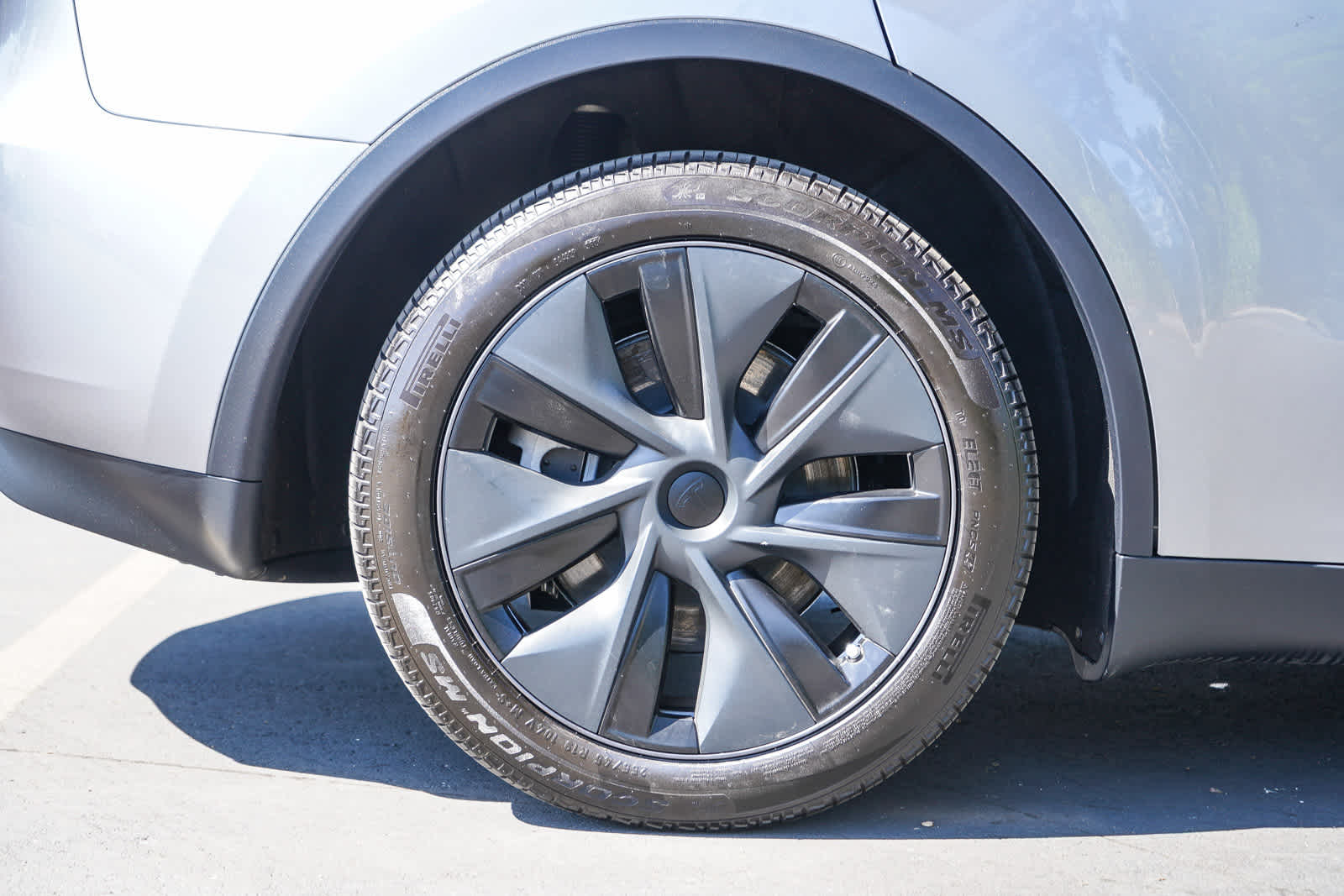 Thumbnail: 2025 Tesla Model Y - 8