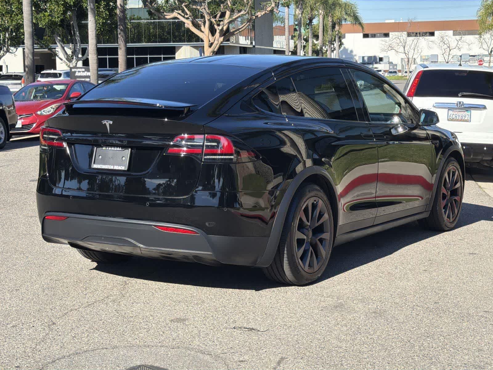 Thumbnail: 2022 Tesla Model X - 4