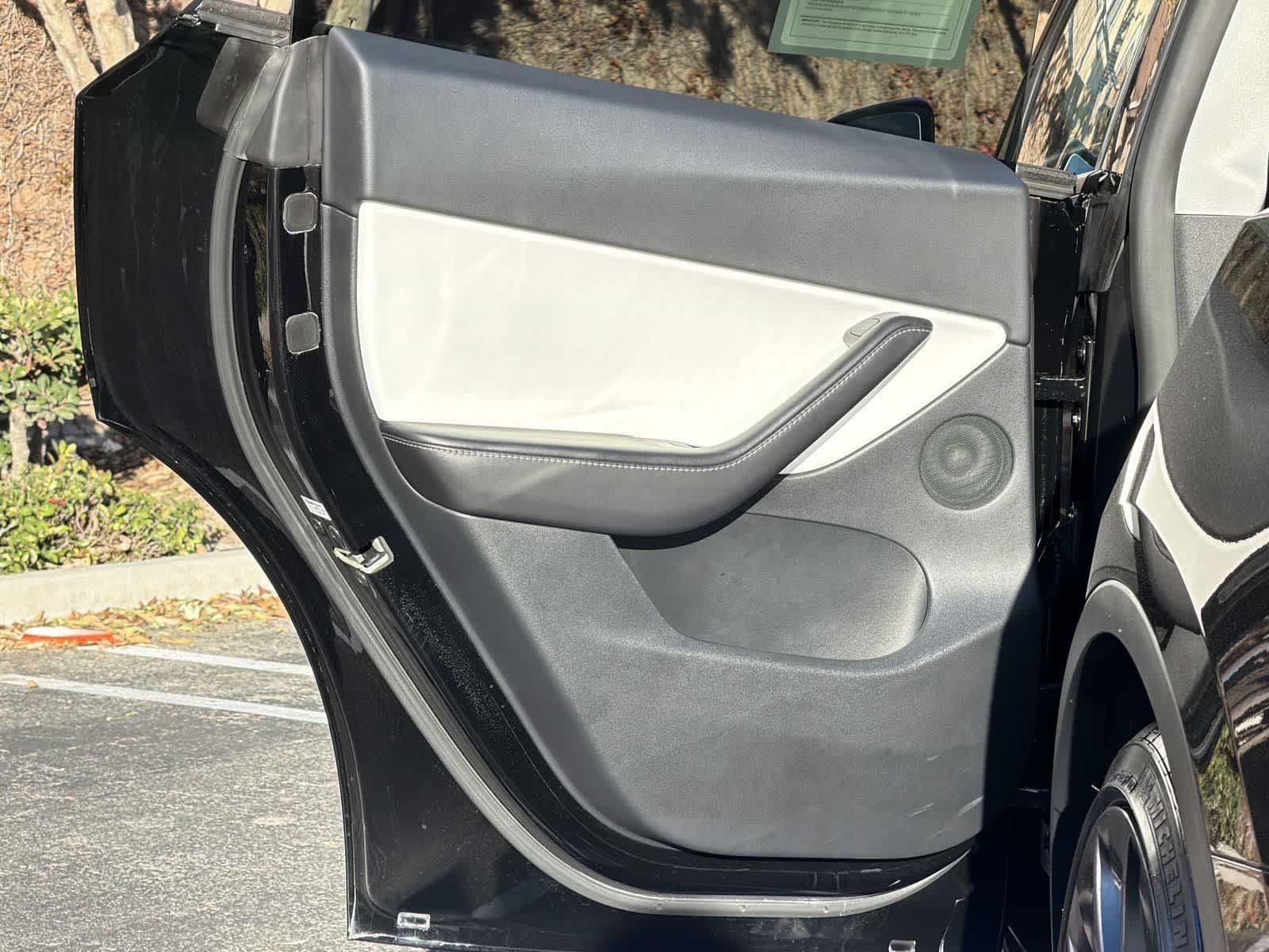 Thumbnail: 2021 Tesla Model Y - 28