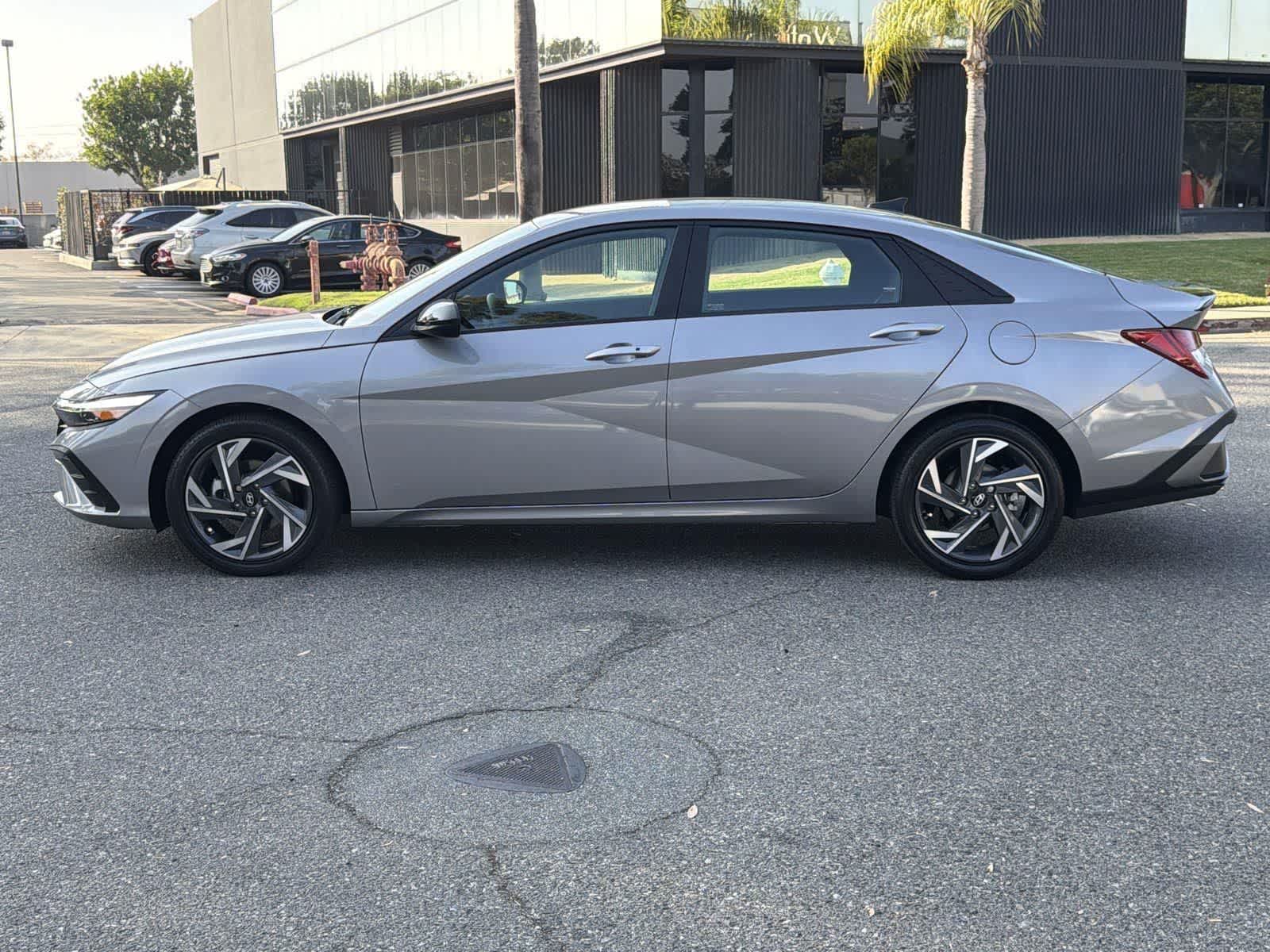 Thumbnail: 2025 Hyundai Elantra - 7