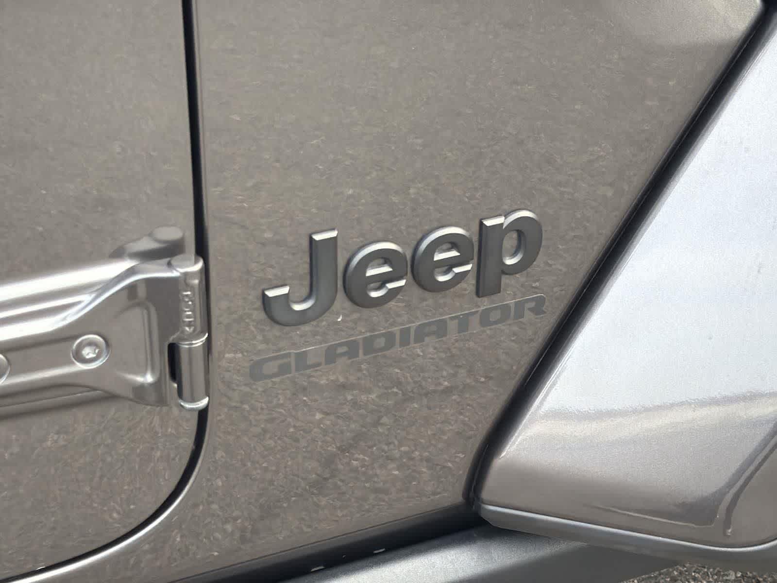 Thumbnail: 2022 Jeep Gladiator - 29