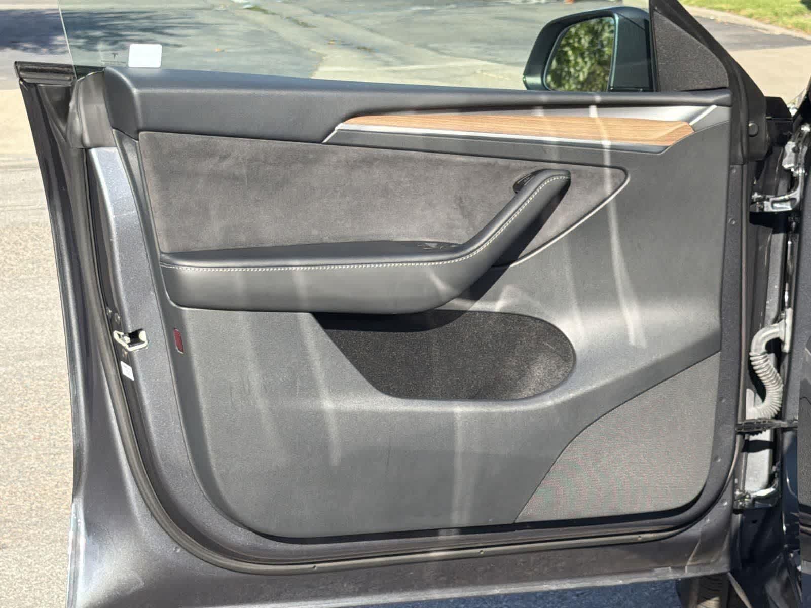 Thumbnail: 2023 Tesla Model Y - 23