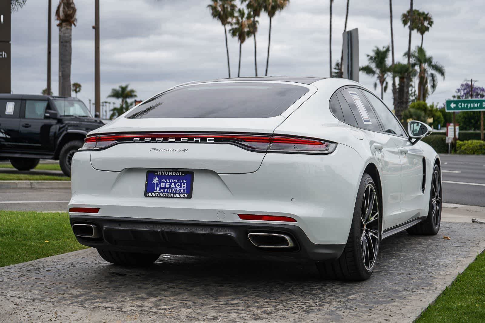Thumbnail: 2021 Porsche Panamera - 4