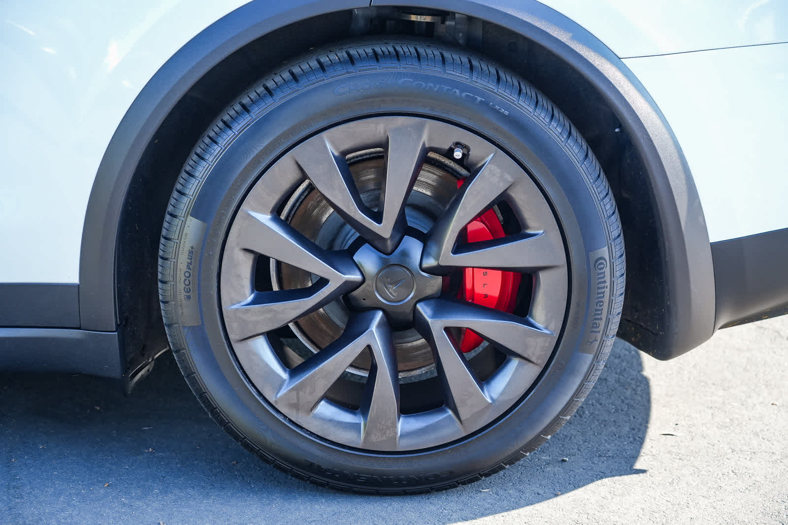 Thumbnail: 2023 Tesla Model X - 11