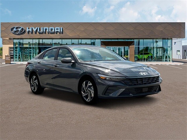 Thumbnail: 2025 Hyundai Elantra - 11