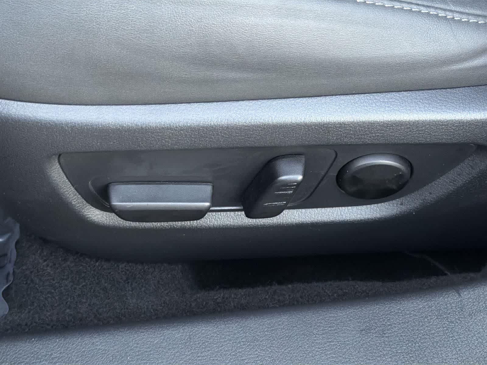 Thumbnail: 2023 Mazda CX-30 - 25