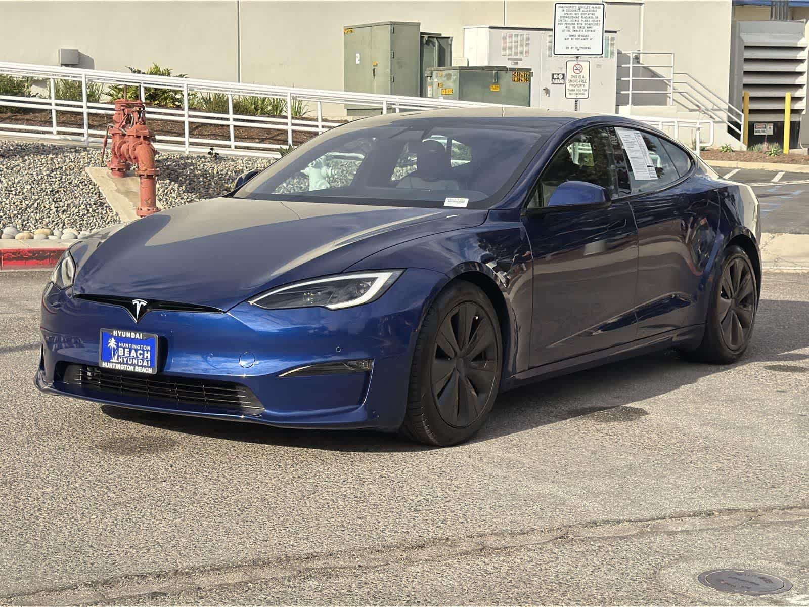 Thumbnail: 2022 Tesla Model S - 8