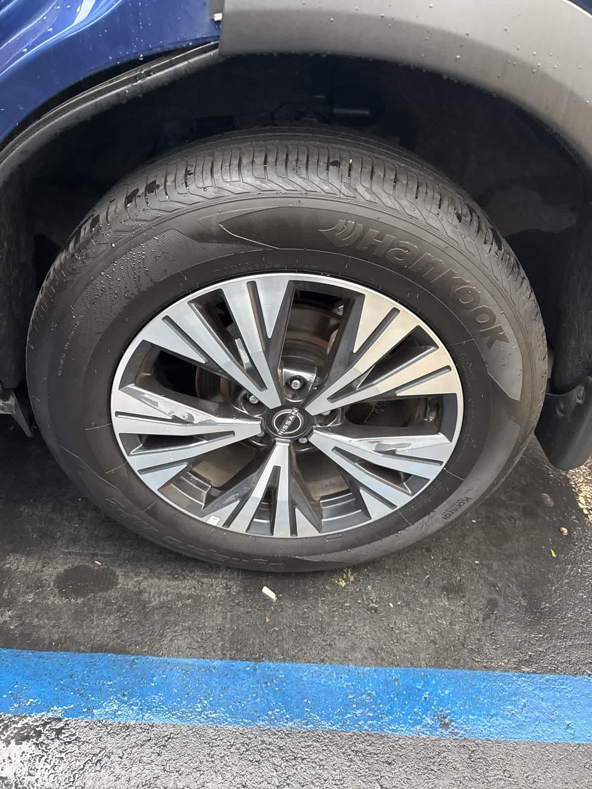 Thumbnail: 2023 Nissan Rogue - 13