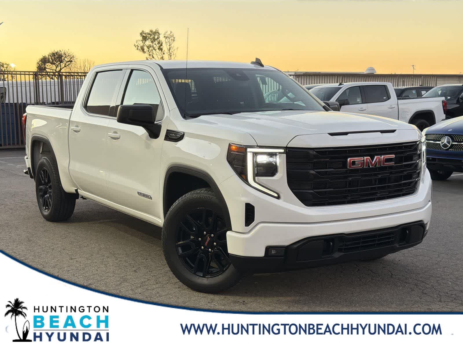 Thumbnail: 2024 GMC Sierra 1500 - 1