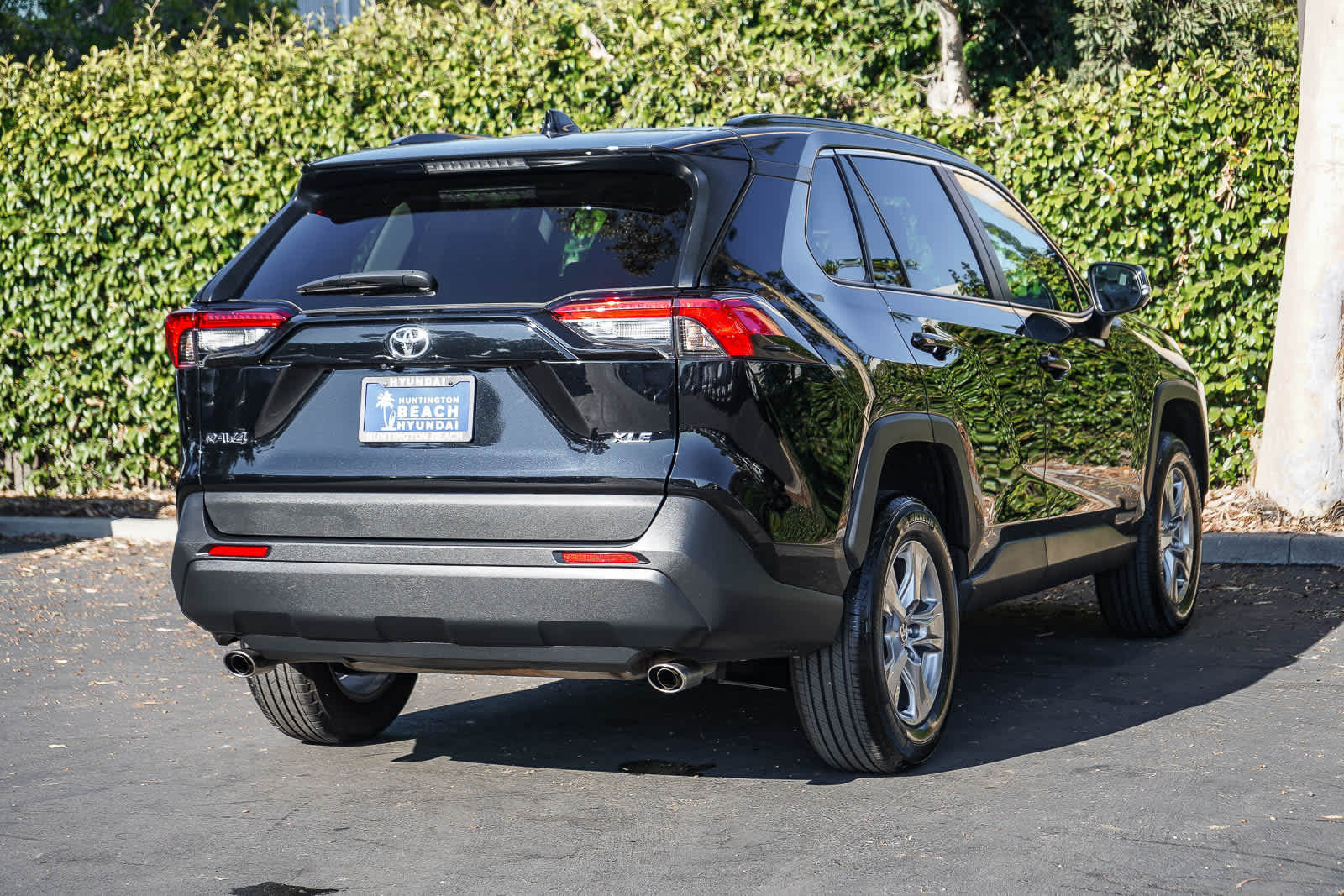 Thumbnail: 2025 Toyota RAV4 - 5