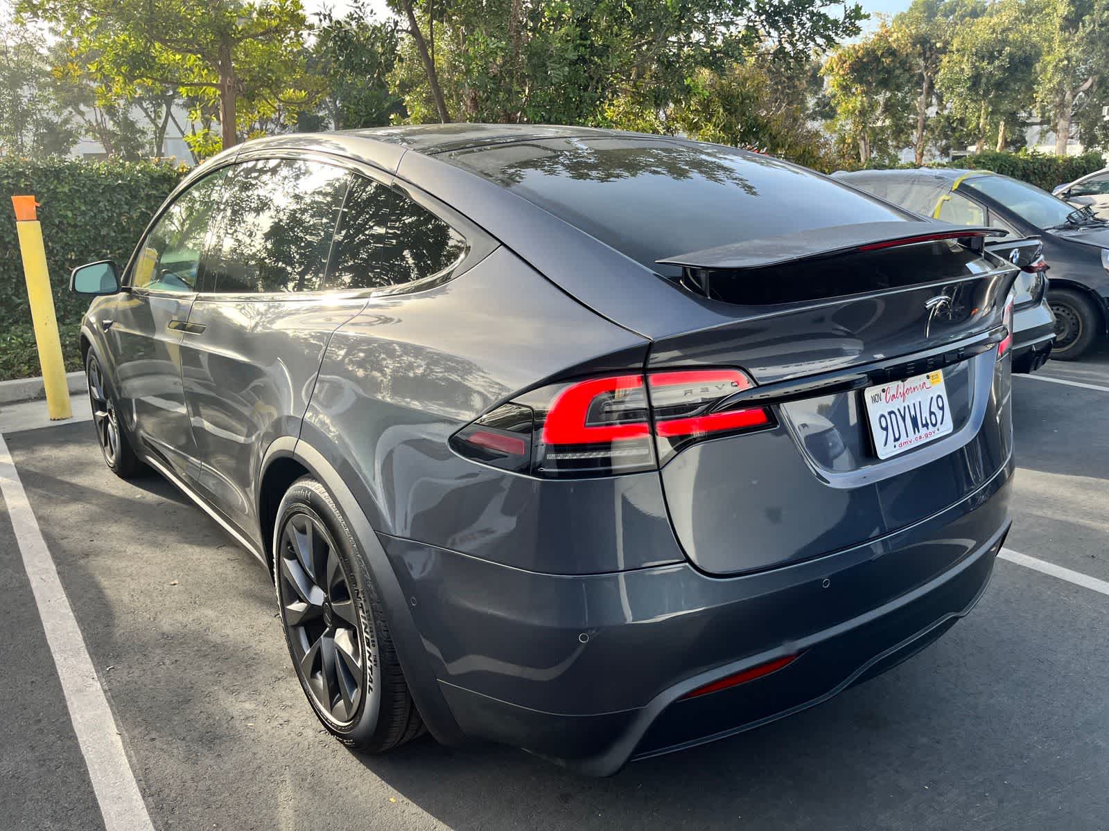 Thumbnail: 2023 Tesla Model X - 4