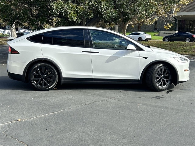 Thumbnail: 2022 Tesla Model X - 3