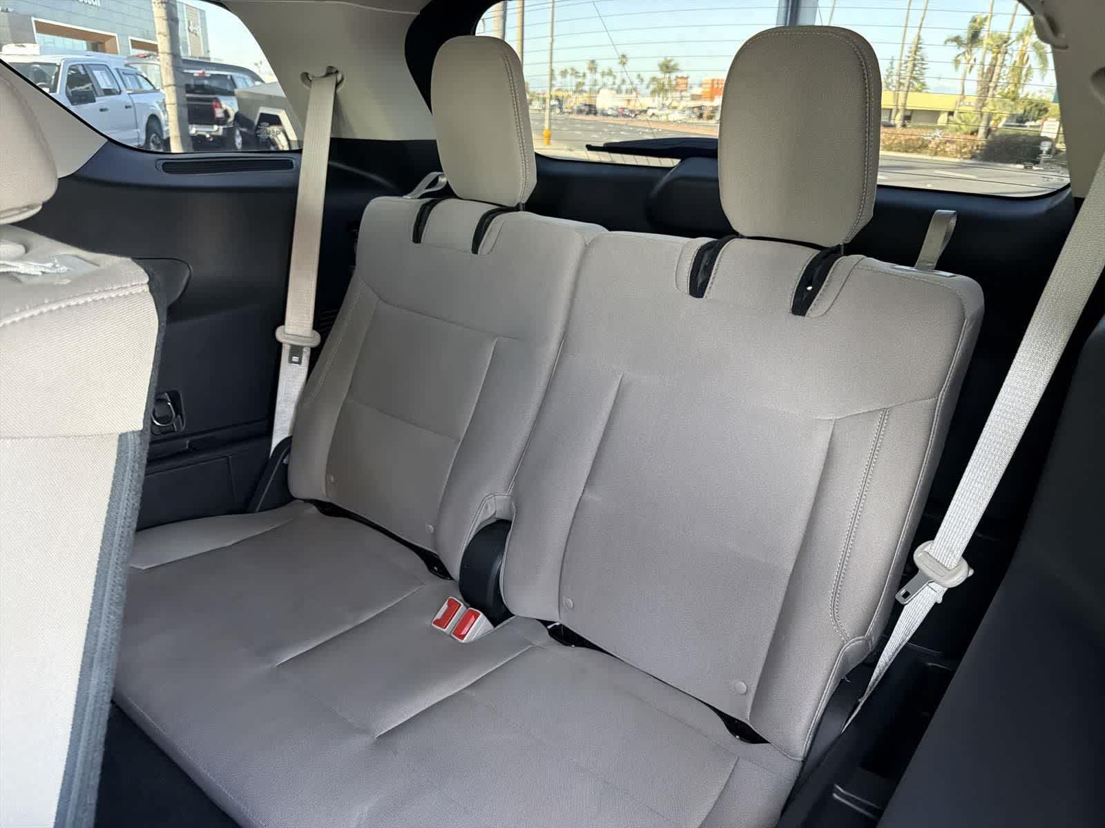 Thumbnail: 2021 Ford Explorer - 29