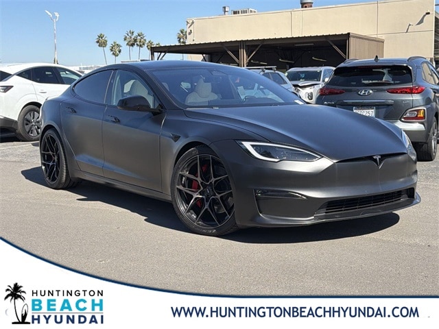 Thumbnail: 2023 Tesla Model S - 1