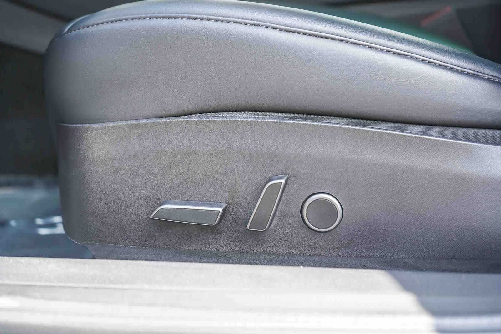 Thumbnail: 2022 Tesla Model 3 - 19
