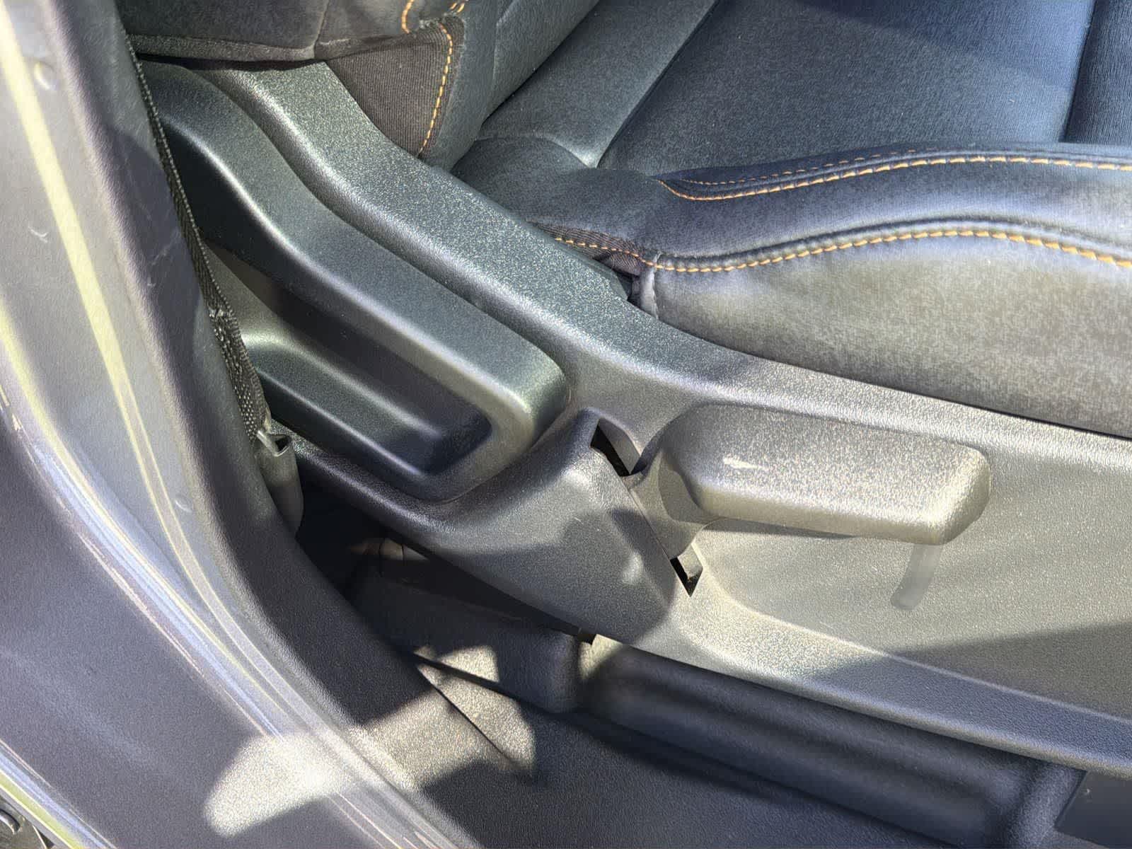 Thumbnail: 2023 Ford Bronco - 32