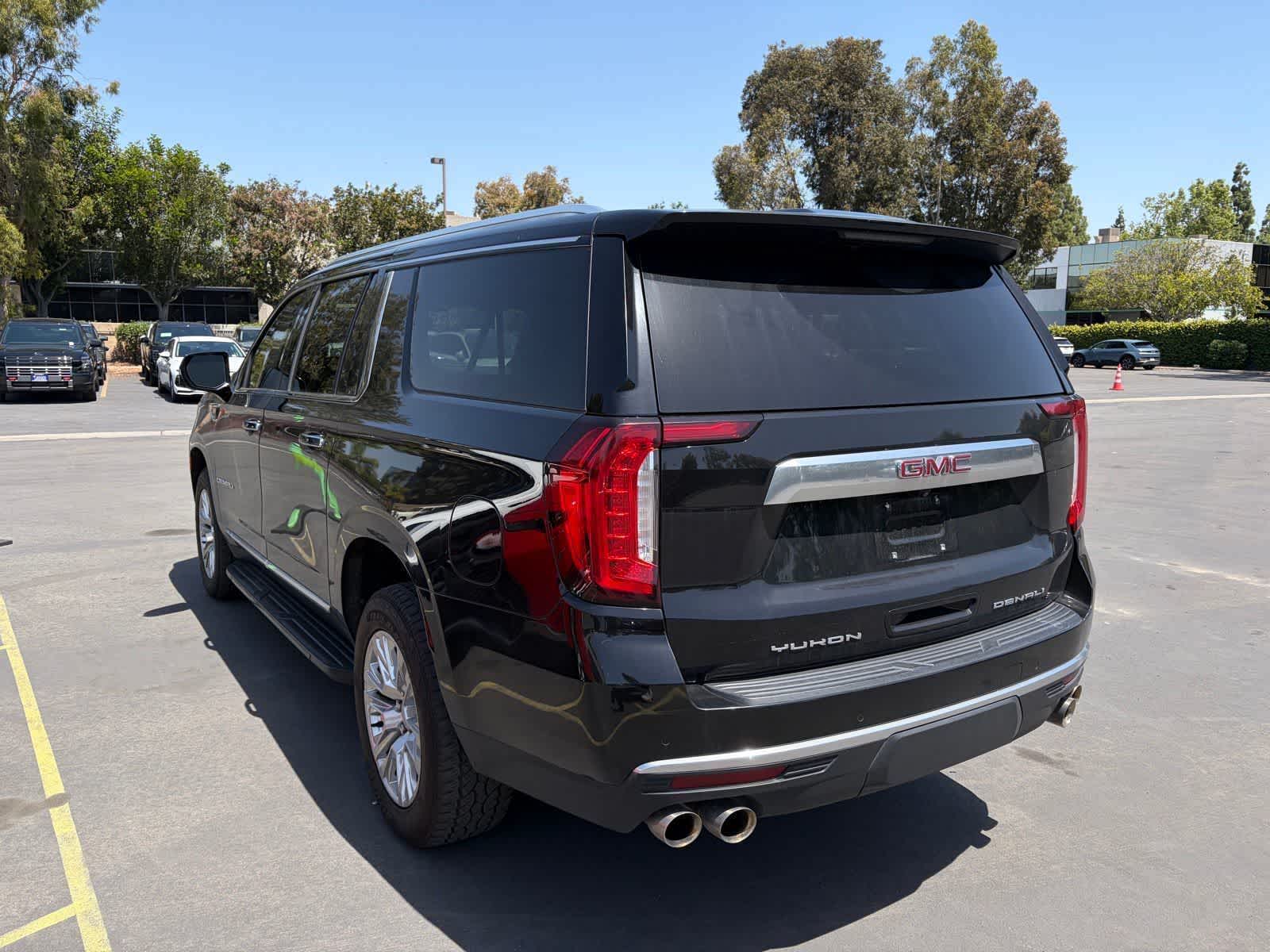 Thumbnail: 2021 GMC Yukon - 4