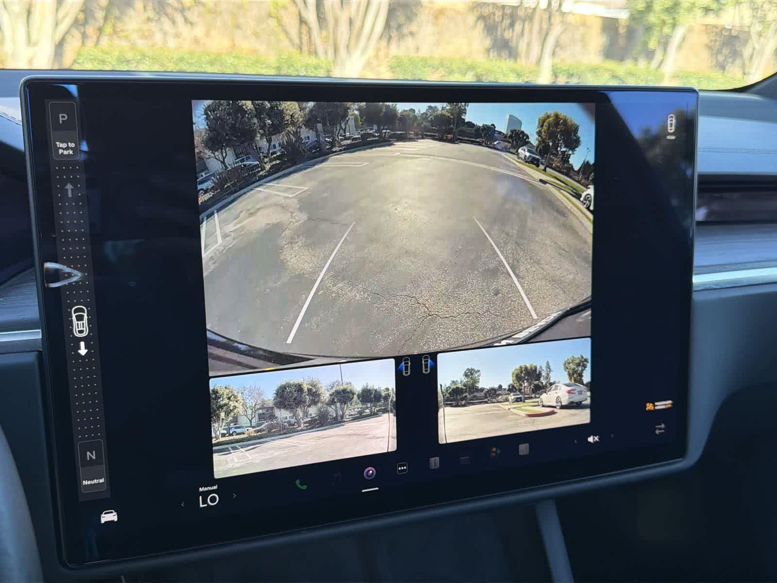 Thumbnail: 2023 Tesla Model X - 18