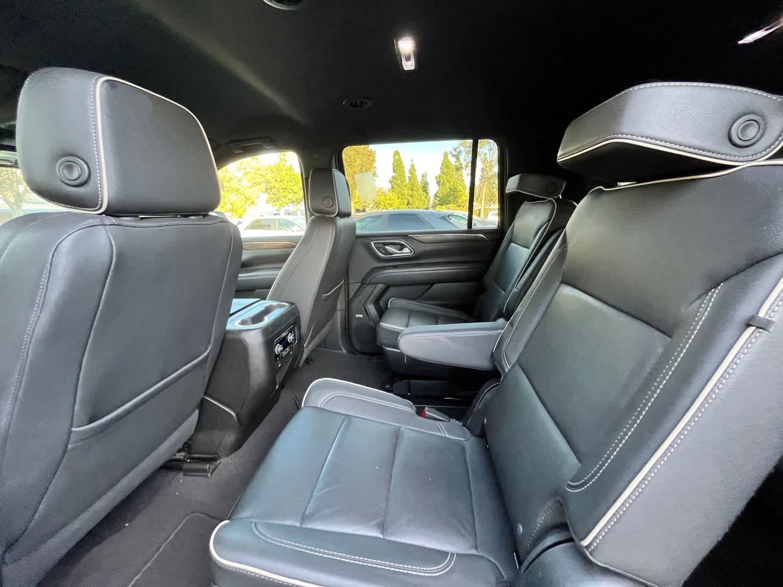 Thumbnail: 2023 Chevrolet Suburban - 6