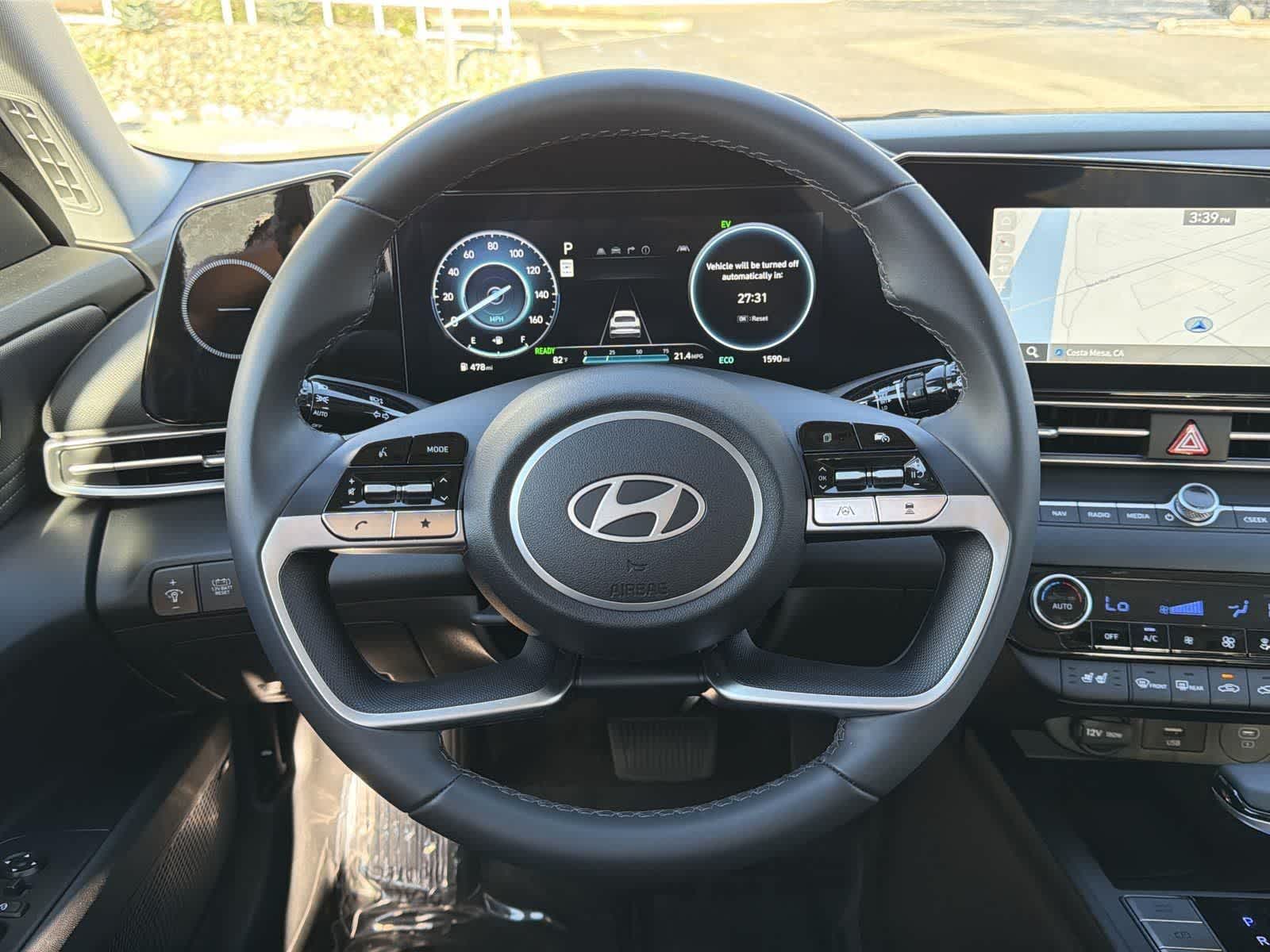 Thumbnail: 2025 Hyundai Elantra - 12