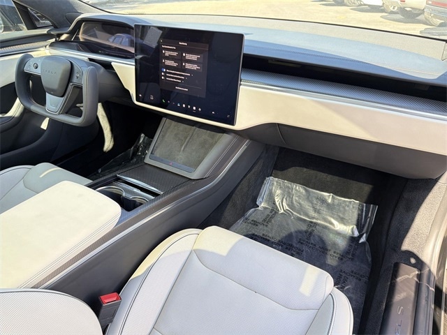 Thumbnail: 2023 Tesla Model S - 37