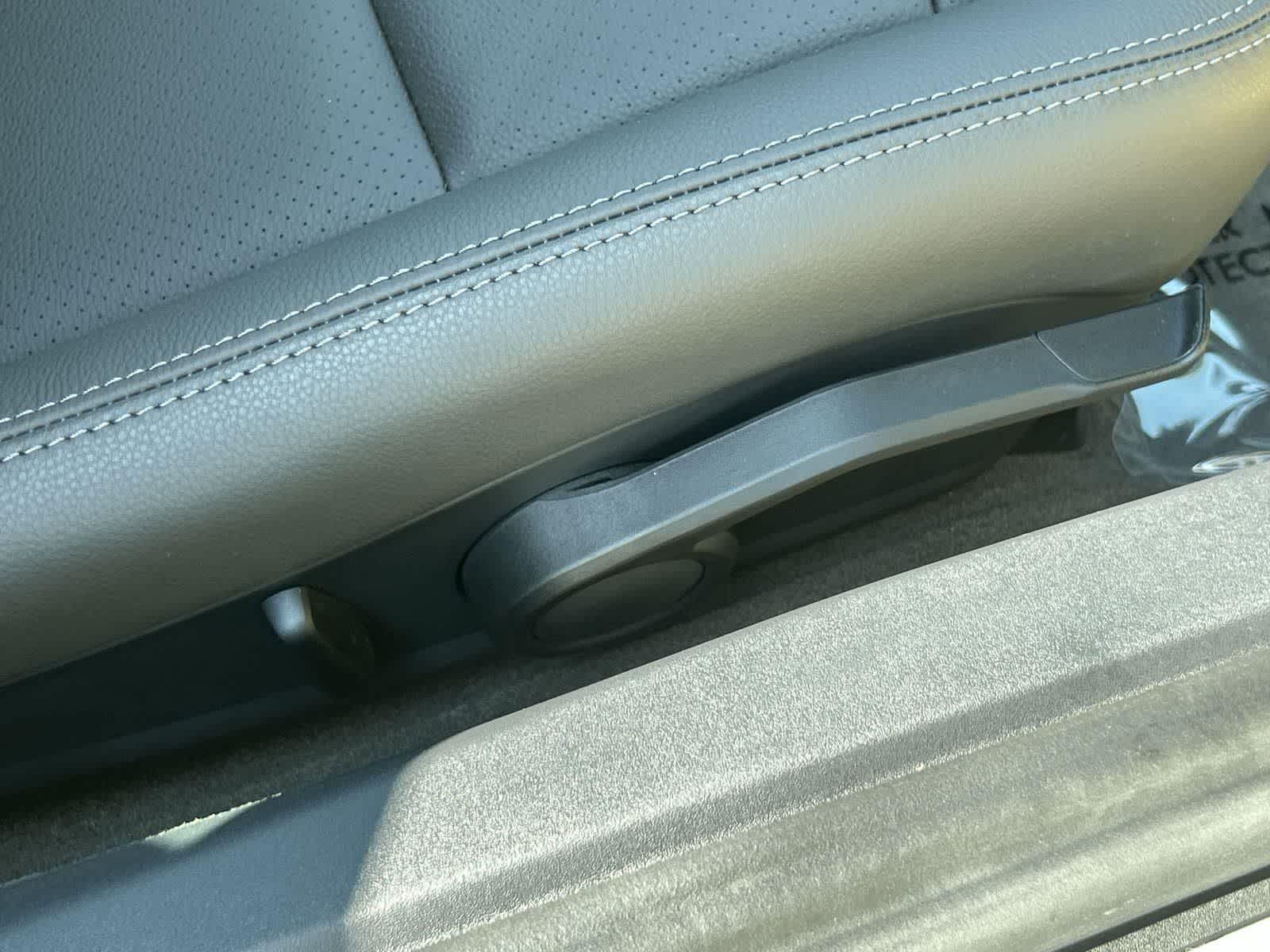 Thumbnail: 2024 Porsche 718 Cayman - 33