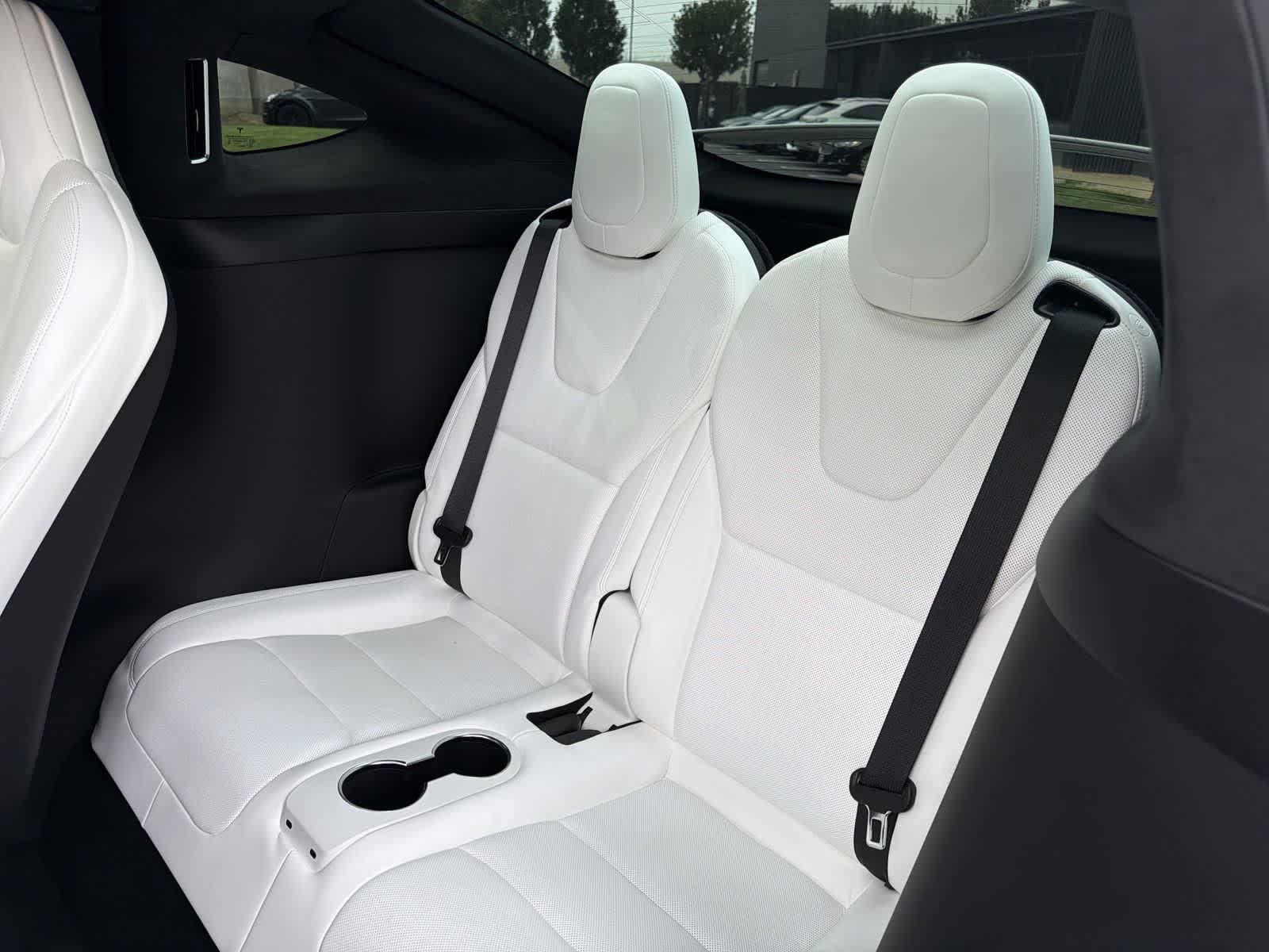 Thumbnail: 2022 Tesla Model X - 31