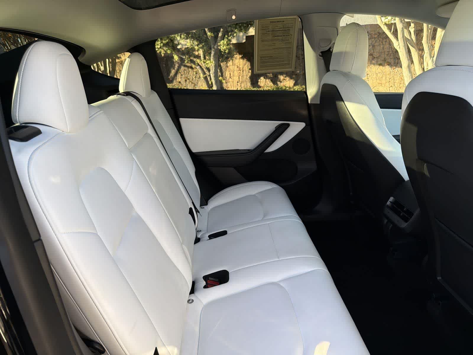 Thumbnail: 2021 Tesla Model Y - 33