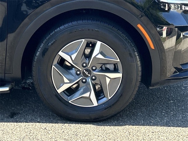 Thumbnail: 2022 Kia Sorento - 37