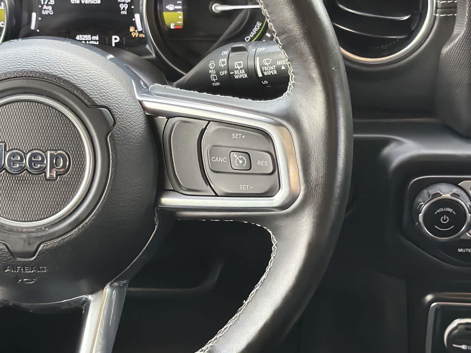 Thumbnail: 2022 Jeep Wrangler - 12
